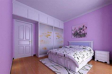 紫色房間